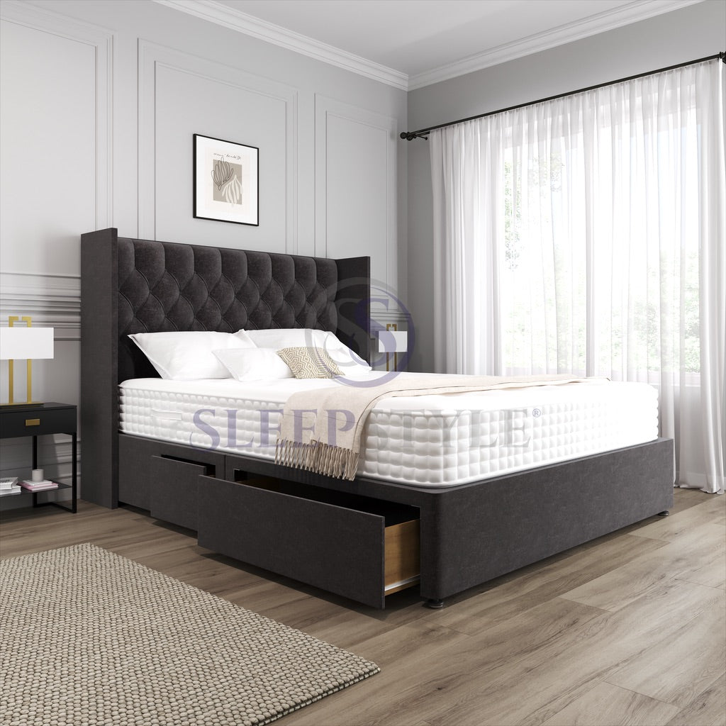 Winged Chesterfield Divan - Main Image