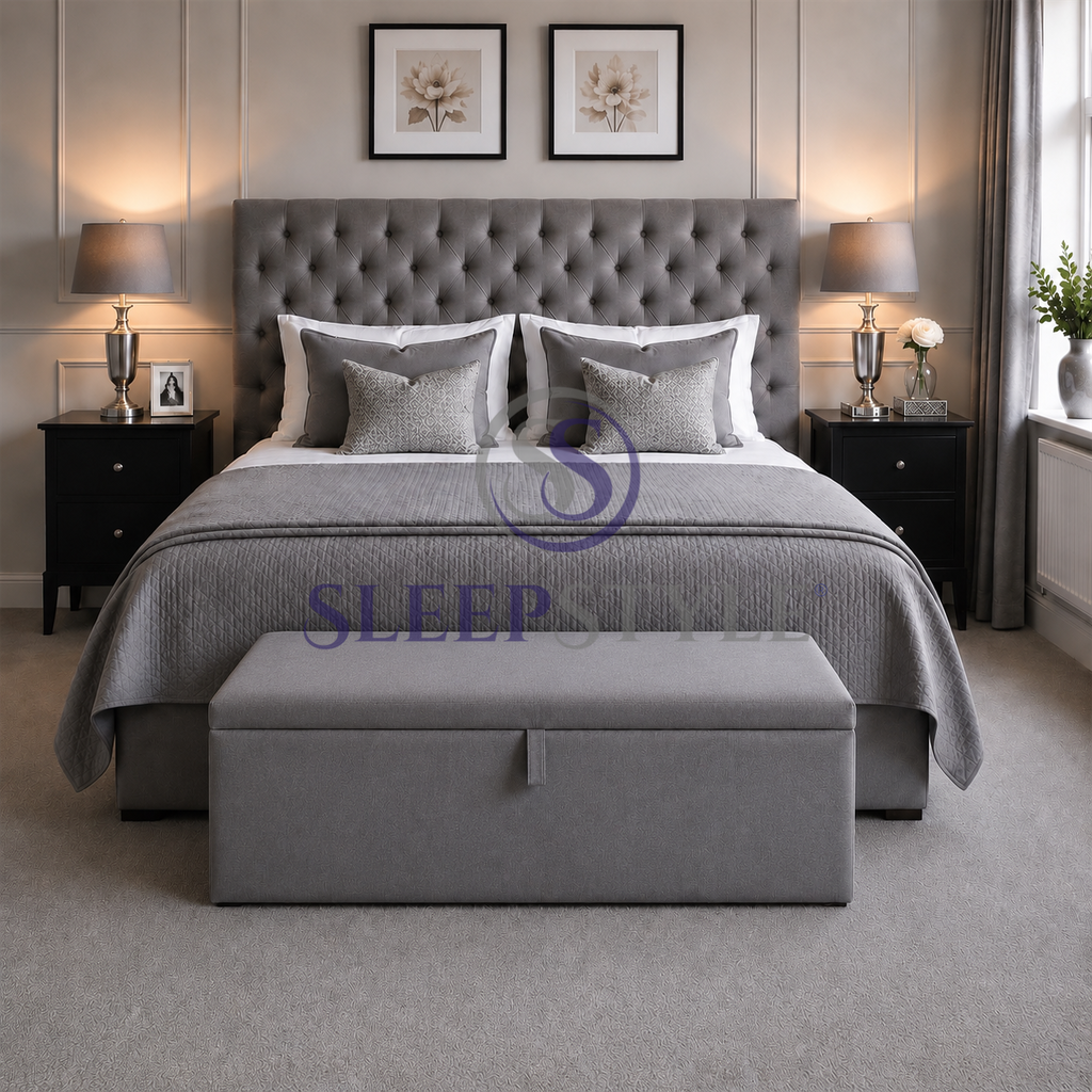 Birlea Plain Padded Lid Blanket Box