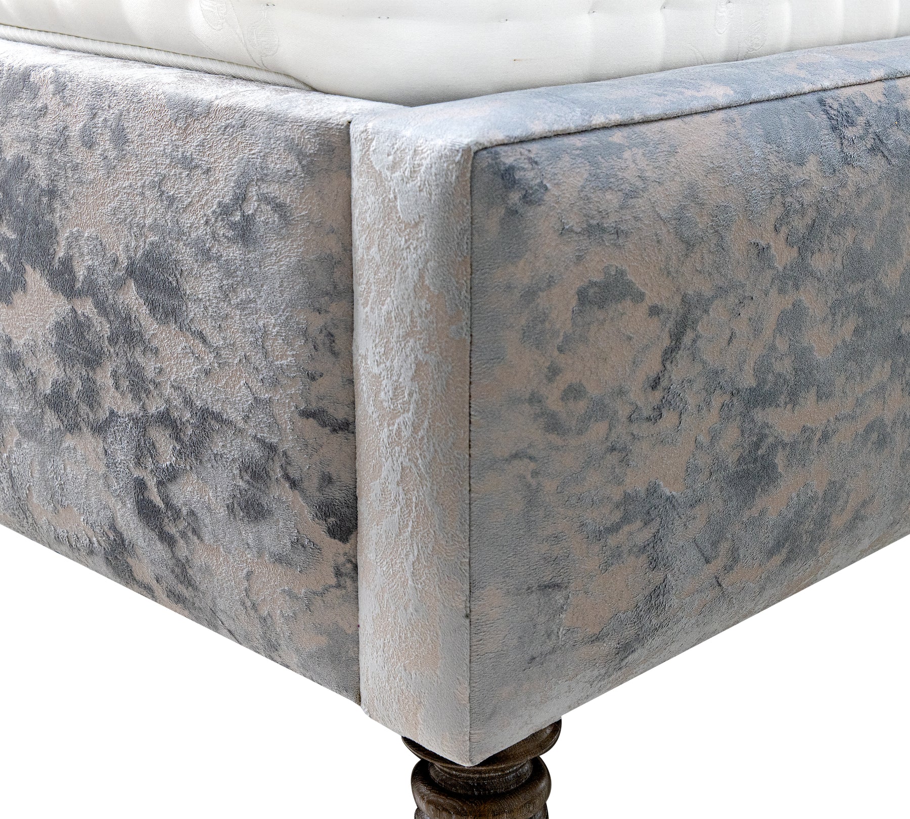 Florence Chesterfield Winged Bed Frame