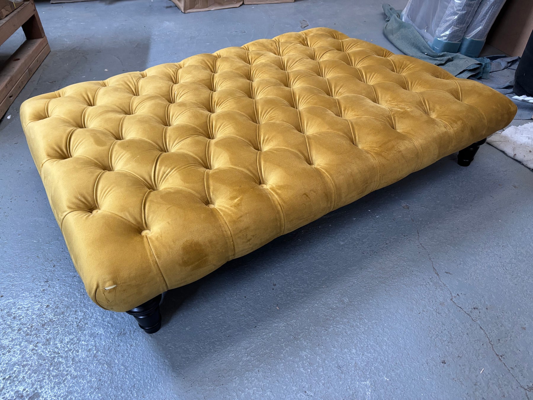 Large 120cm x 90cm Chesterfield Footstool Coffee Table