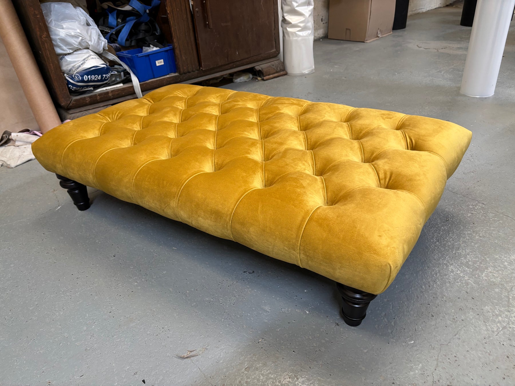 107cm x 60cm Chesterfield Footstool Coffee Table