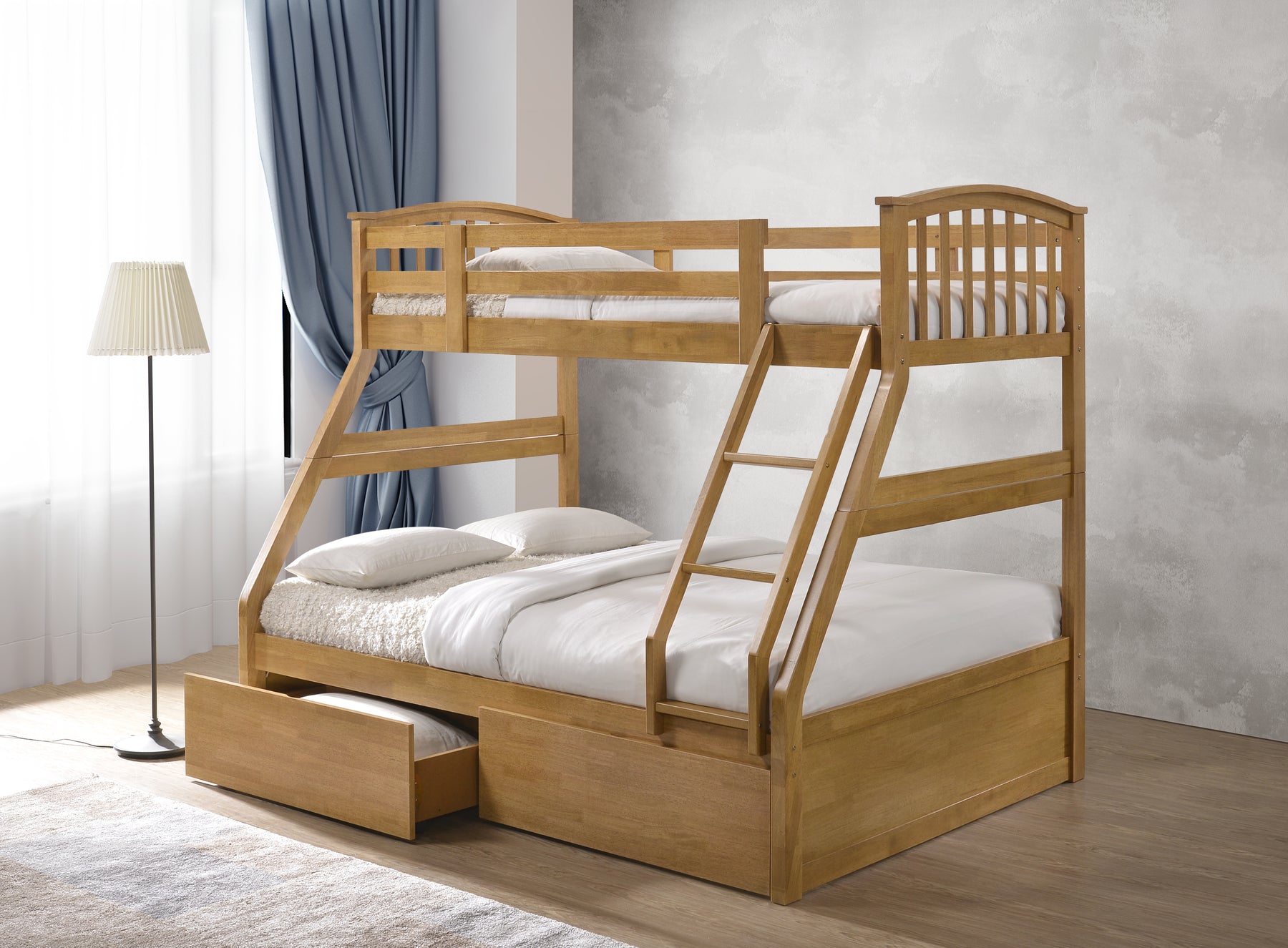 Verona Oak Three Sleeper Bunk Bed